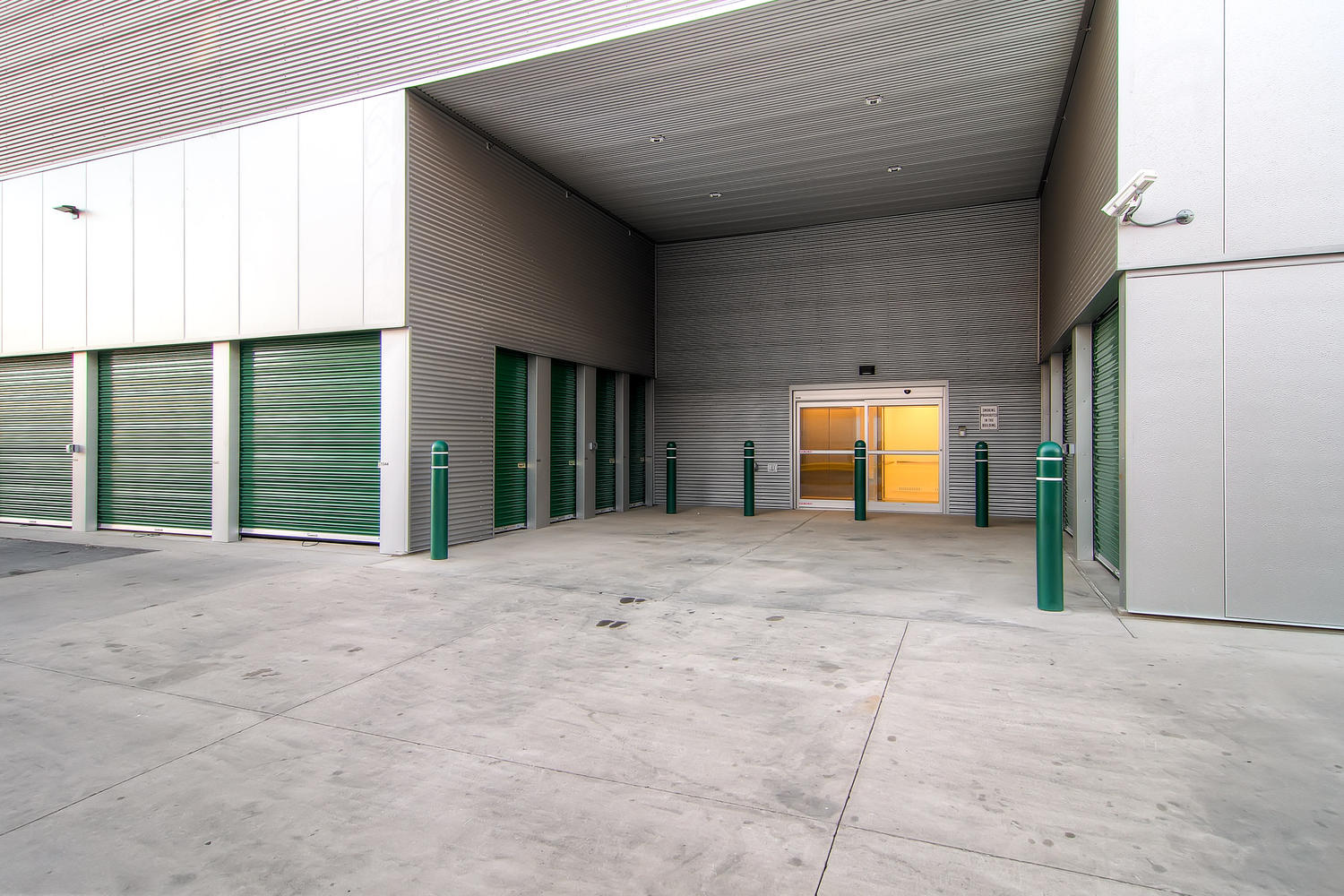 Drive-Up Storage Units in Denver, CO